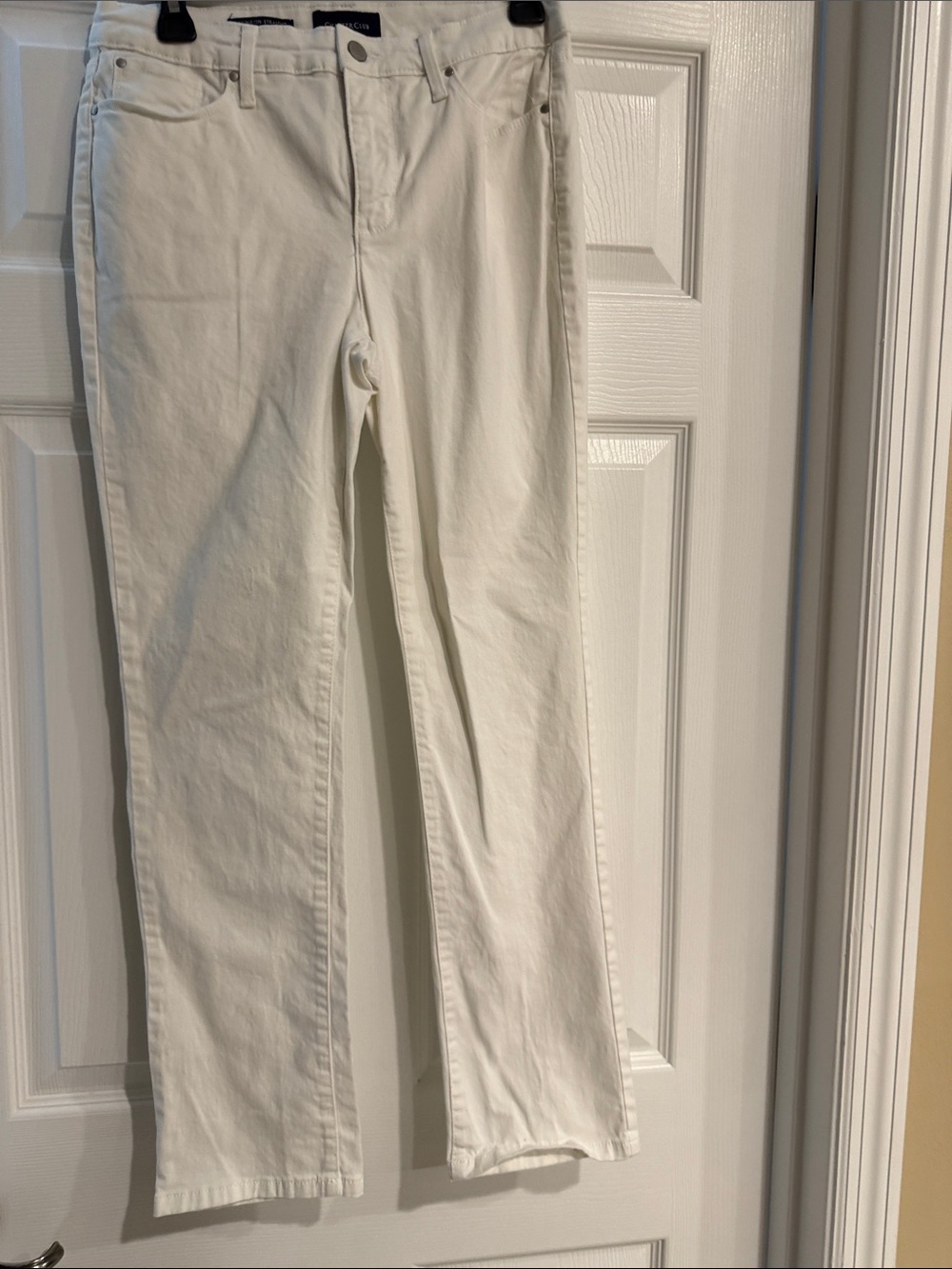 Charter Club White Straight-Leg Jeans 8P